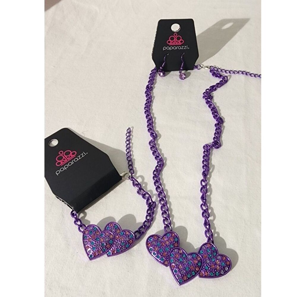 Paparazzi Low-Key Lovestruck Purple Heart Jewelry Set NWT